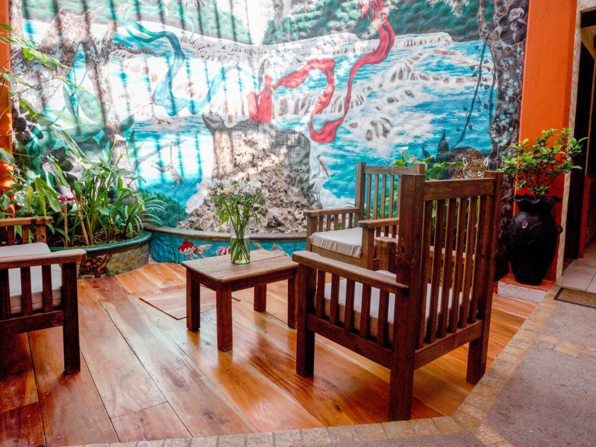 Capital O Anthara Arte Hotel San Cristóbal de Las Casas Exterior foto